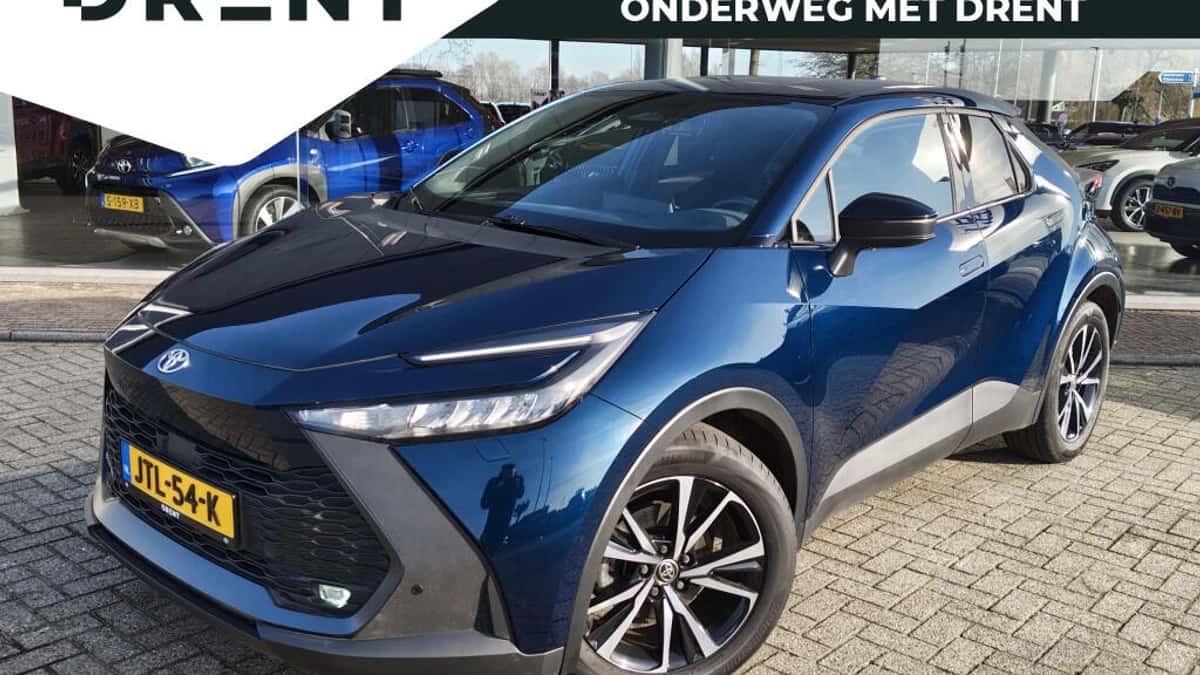 Toyota C-HR (2024) — foto 1