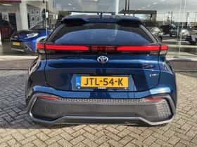 Toyota C-HR (2024) thumbnail 7