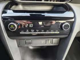 Toyota Yaris Cross (2021) thumbnail 17