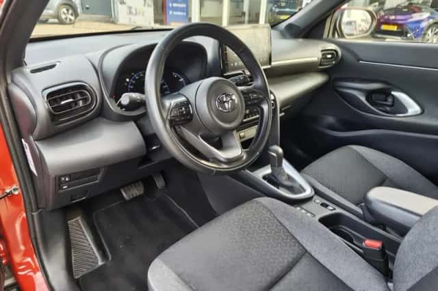 Toyota Yaris Cross (2021) thumbnail 23