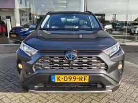 Toyota RAV4 (2021) thumbnail 4