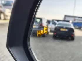 Toyota RAV4 (2021) thumbnail 40