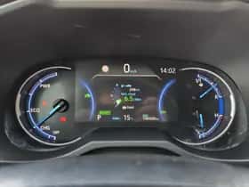 Toyota RAV4 (2021) thumbnail 8