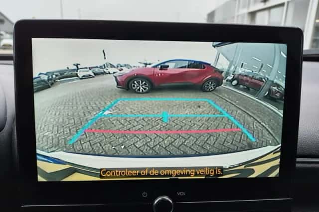 Toyota Yaris Cross (2024) thumbnail 18