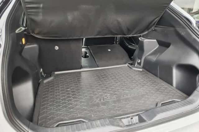 Toyota Yaris Cross (2024) thumbnail 35