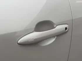 Toyota Yaris Cross (2024) thumbnail 41