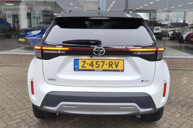 Toyota Yaris Cross (2024) thumbnail 7