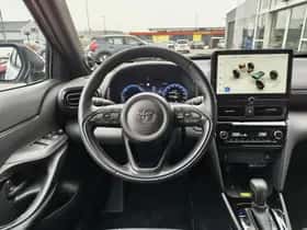Toyota Yaris Cross (2024) thumbnail 8