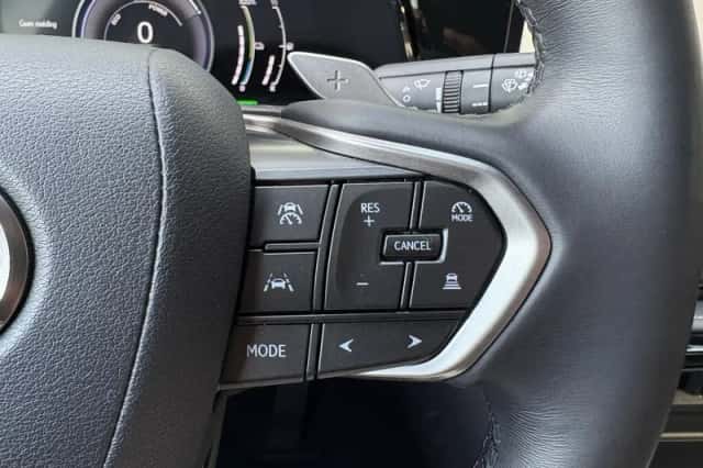 Lexus NX (2025) thumbnail 13
