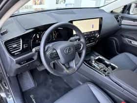 Lexus NX (2025) thumbnail 27