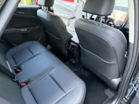 Lexus NX (2025) thumbnail 32