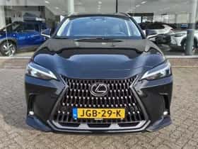 Lexus NX (2025) thumbnail 6