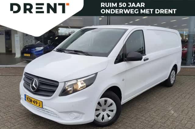 Mercedes-Benz Vito (2023) thumbnail 1
