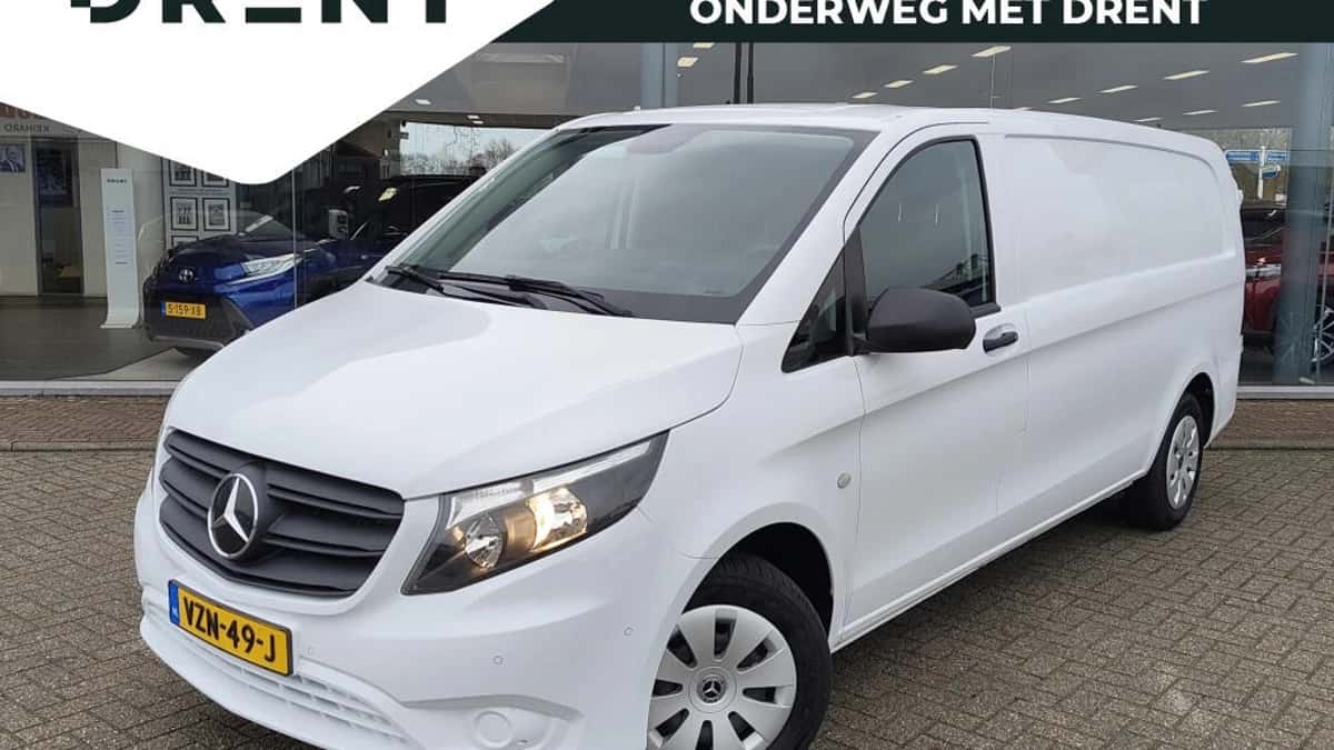Mercedes-Benz Vito (2023) — foto 1