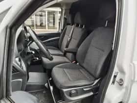 Mercedes-Benz Vito (2023) thumbnail 22