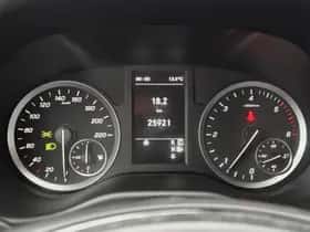 Mercedes-Benz Vito (2023) thumbnail 10