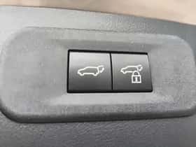 Lexus NX (2025) thumbnail 38