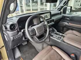 Toyota Land Cruiser (2024) thumbnail 35