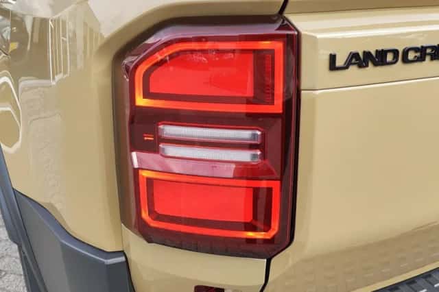 Toyota Land Cruiser (2024) thumbnail 45