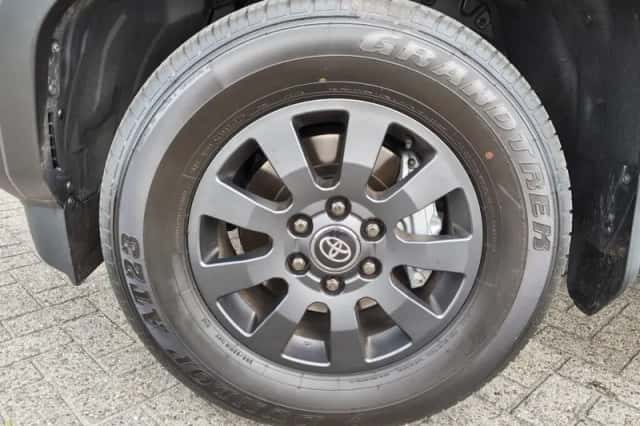 Toyota Land Cruiser (2024) thumbnail 49