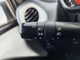 Toyota Aygo (2018) thumbnail 12