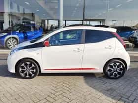 Toyota Aygo (2018) thumbnail 4