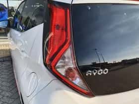 Toyota Aygo (2018) thumbnail 33