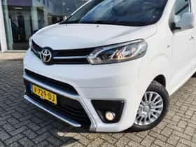 Toyota Proace (2017) thumbnail 2