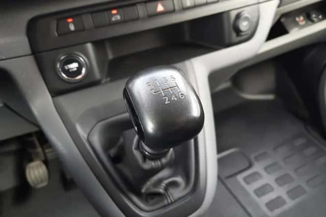 Toyota Proace (2017) thumbnail 17