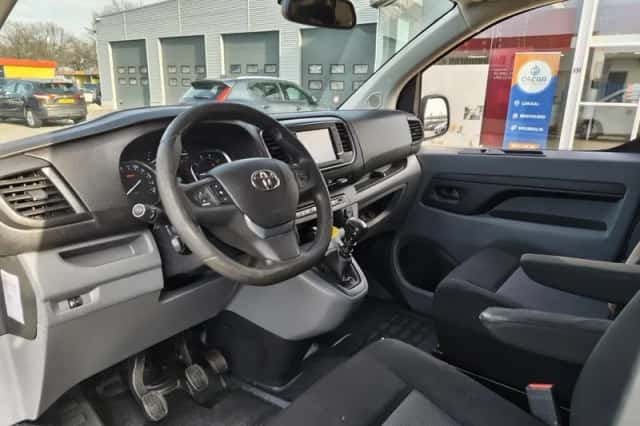 Toyota Proace (2017) thumbnail 20