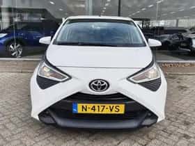 Toyota Aygo (2022) thumbnail 6