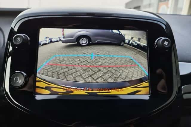 Toyota Aygo (2021) thumbnail 17