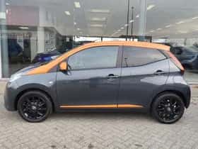 Toyota Aygo (2021) thumbnail 3