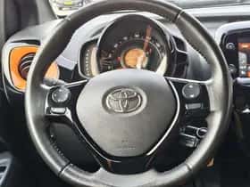 Toyota Aygo (2021) thumbnail 9