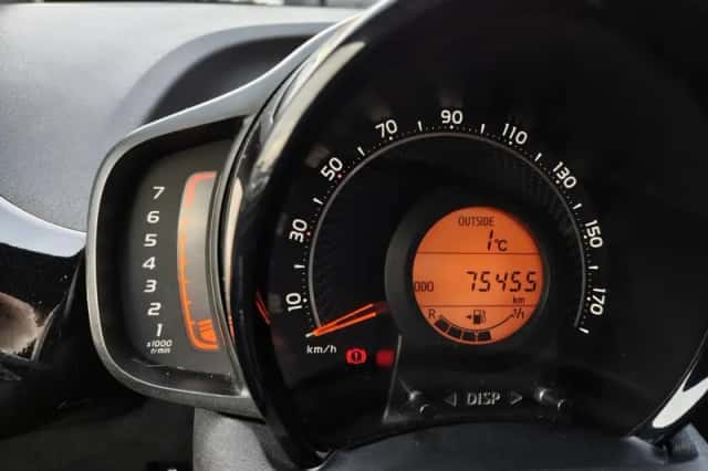 Toyota Aygo (2021) thumbnail 10