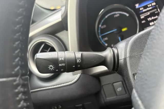 Toyota RAV4 (2018) thumbnail 14
