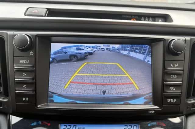 Toyota RAV4 (2018) thumbnail 22