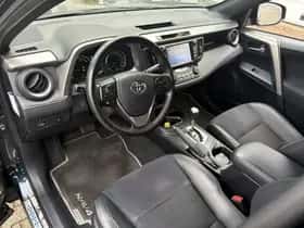 Toyota RAV4 (2018) thumbnail 29