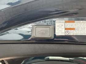 Toyota RAV4 (2018) thumbnail 37