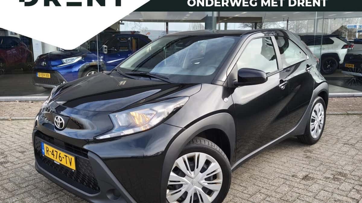 Toyota Aygo (2023) — foto 1