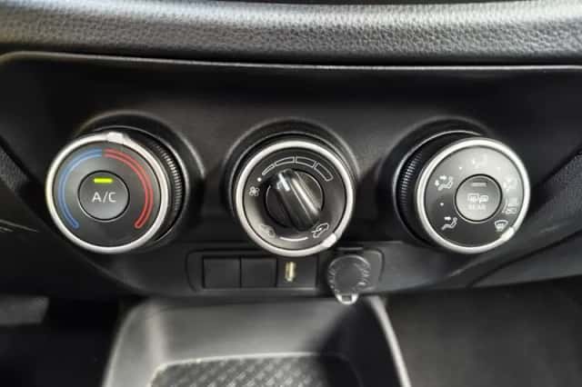 Toyota Aygo (2023) thumbnail 19