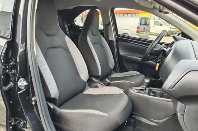 Toyota Aygo (2023) thumbnail 26
