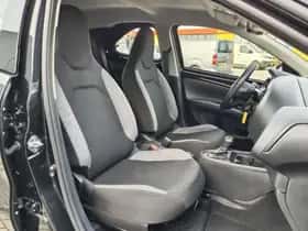 Toyota Aygo (2023) thumbnail 26