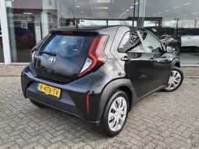 Toyota Aygo (2023) thumbnail 4