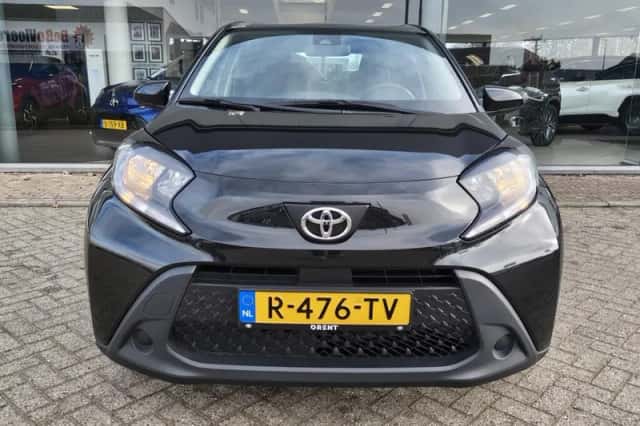 Toyota Aygo (2023) thumbnail 6