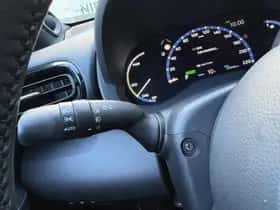 Toyota Yaris Cross (2022) thumbnail 12