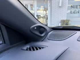 Toyota Yaris Cross (2022) thumbnail 8