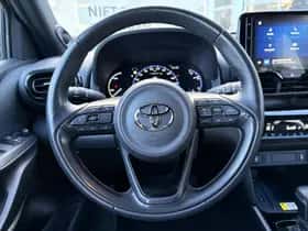 Toyota Yaris Cross (2022) thumbnail 10