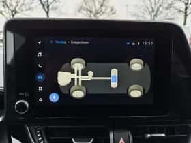 Toyota C-HR (2023) thumbnail 17