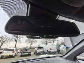 Toyota C-HR (2023) thumbnail 26